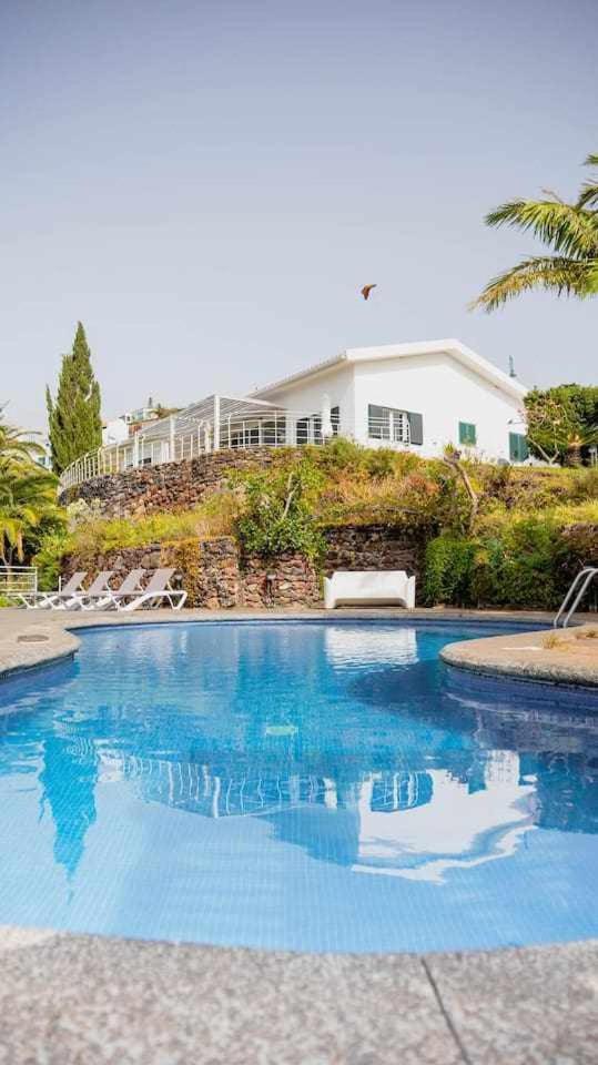 Vila Da Falesia-With Pool And Views Hotell Caniço Exteriör bild